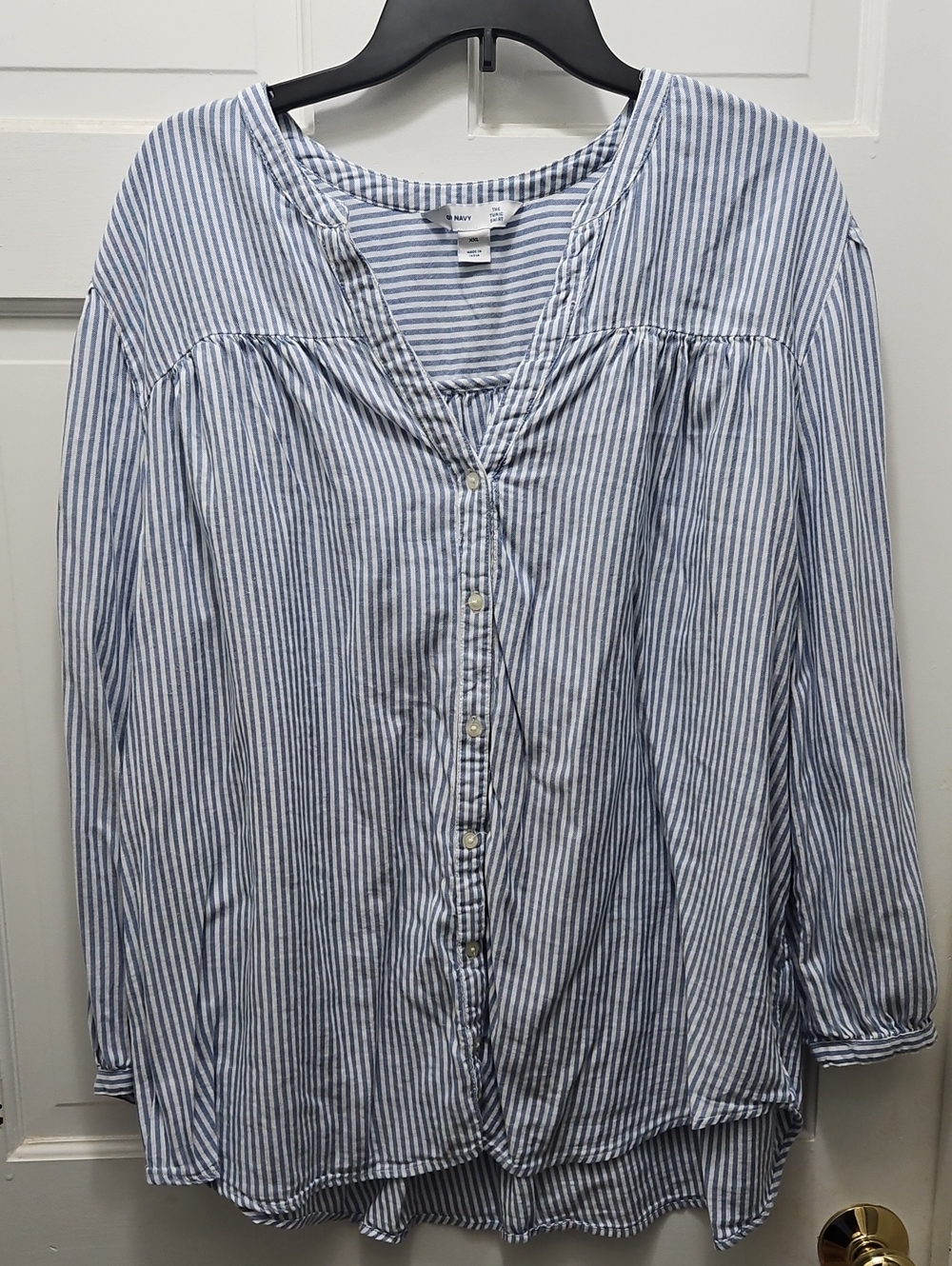 Old Navy Light Blue and White Striped Button-Front Women's Shirt